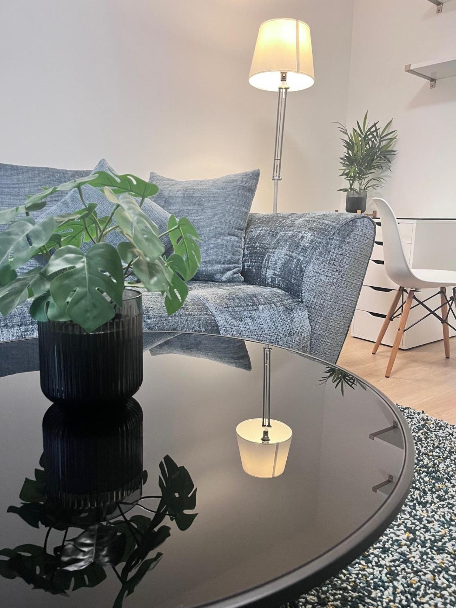 Raum2Go - No1 Modernes Ruhiges 2-Schlafzimmer Apartment City & Park Висбаден Экстерьер фото